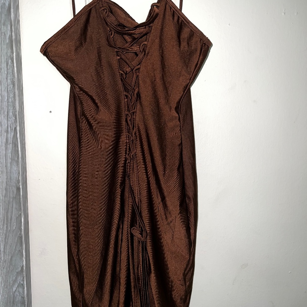 Short brown dress